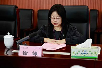 15b64b6d3f53fd55bfe6e11140c0c183